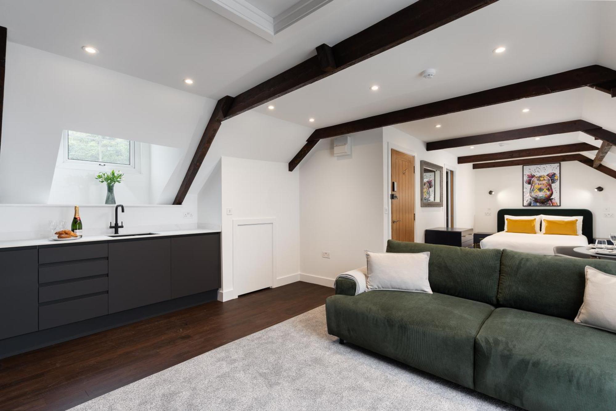 Luxury Modern Suite In Marazion With Parking Bagian luar foto